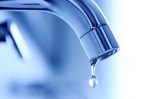 <p>НЕ НАБИРАЕТ ВОДУ</p>